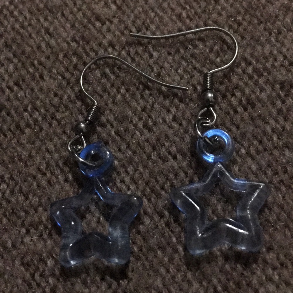 Clear blue start earrings